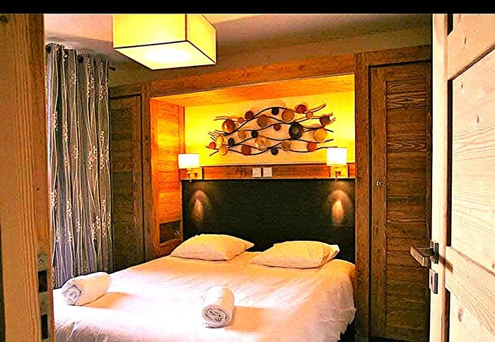 Les Deux Alpes – Hôtel des Champions — réalisation Provence & Fils