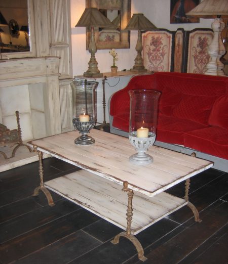 Table Basse chêneTS- Piètement 2 chênets Fer patiné façon Rouille — Long. 140 x Haut. 45 x Prof. 80 cm