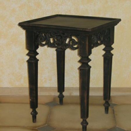 Table d'appoint  LAMBREQUIN