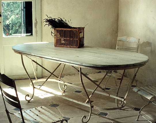 Table TONNELLE OVALE dimensions Long 210 cm x Larg 100 cm x Haut 76 cm_652c4f734c091.jpeg