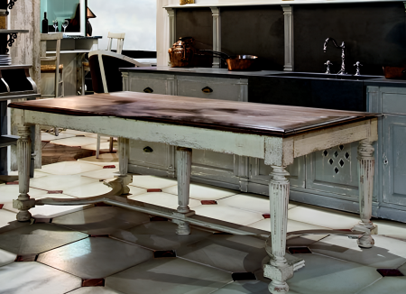 Table GALLICIAN / Plateau Chêne plaqué — Long. 180 x Haut. 76 x Prof. 80 cm