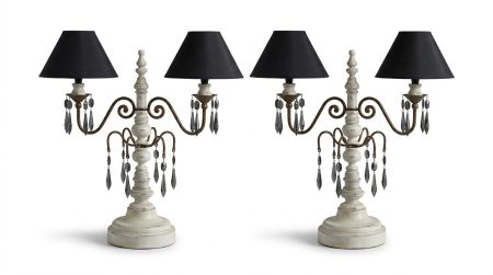 Lot de 2 lampes GIRANDOLE -Pied tourné patiné – photo produit sur fond blanc